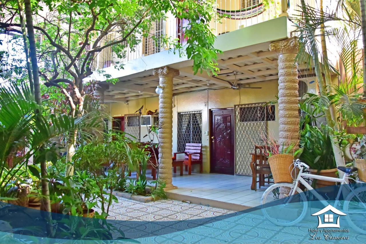 Hotel y Apartments Los Cisneros Managua Exterior foto